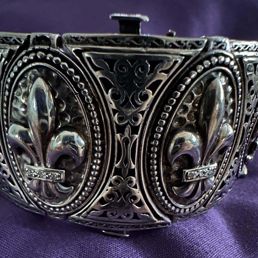 Gorgeous Vintage Phillip Gavriel Fleur De Lis Sterling Silver Diamonds Bracelet